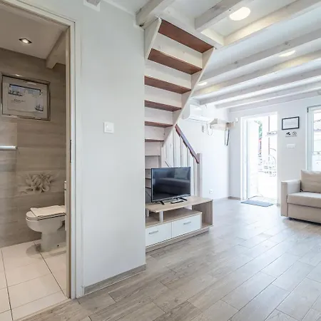 Bedroom - Nr 1 *